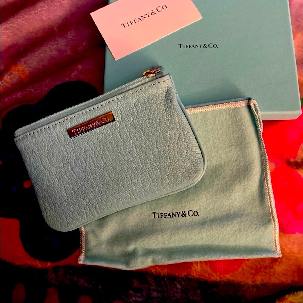 Tiffany & Co : Leather Clutch w Tag